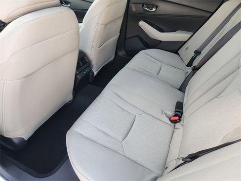 Certified 2025 Honda Accord SE image 12