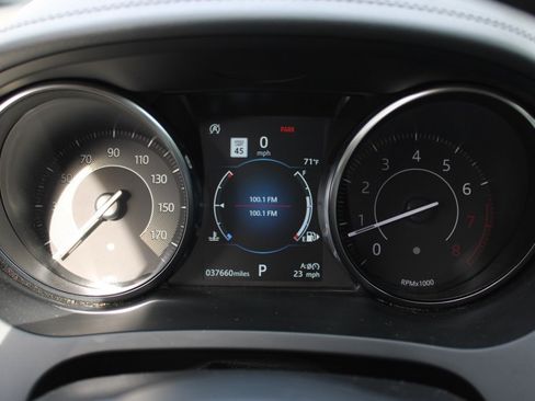 Used 2019 Jaguar E-PACE S image 20