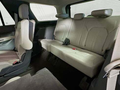Used 2019 Ford Expedition Limited w/ Equipment Group 301A image 27