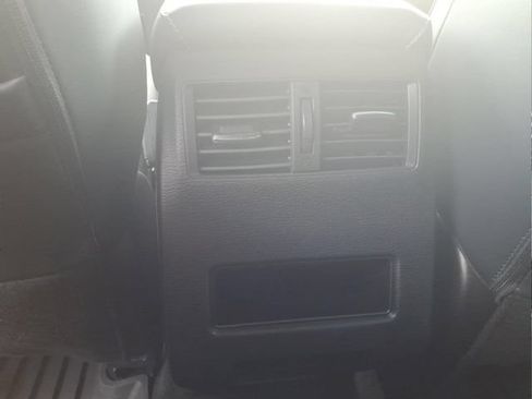 Used 2025 Mitsubishi Outlander SE AWD/4WD image 19