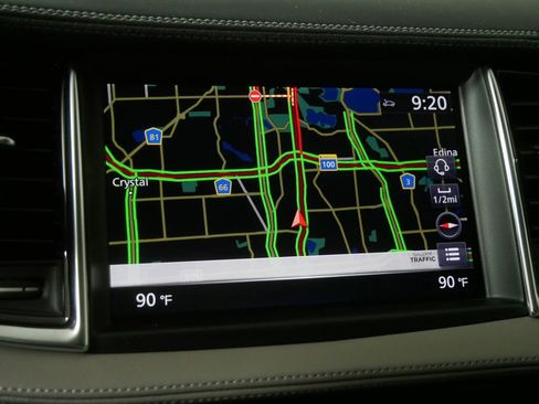 Used 2024 INFINITI QX50 Sensory image 31