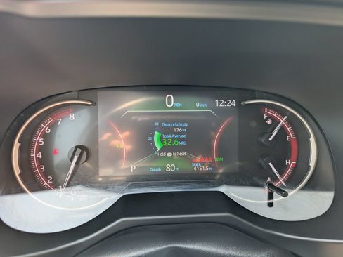 Used 2021 Toyota RAV4 TRD Off-Road AWD/4WD image 30