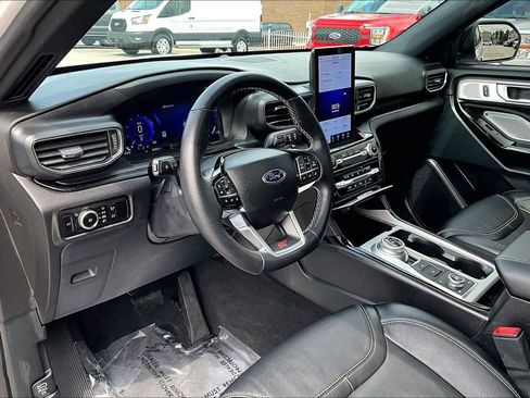 Used 2023 Ford Explorer ST w/ Technology Package AWD/4WD image 13