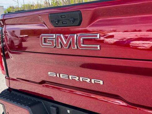 Used 2022 GMC Sierra 2500 AT4 w/ AT4 Preferred Package AWD/4WD image 21