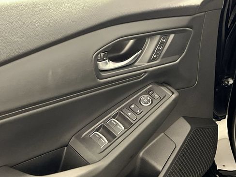 Used 2025 Honda Accord EX-L image 16