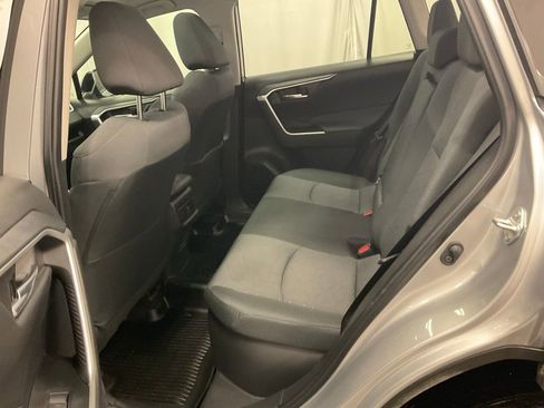 Used 2025 Toyota RAV4 XLE w/ Convenience Package image 32