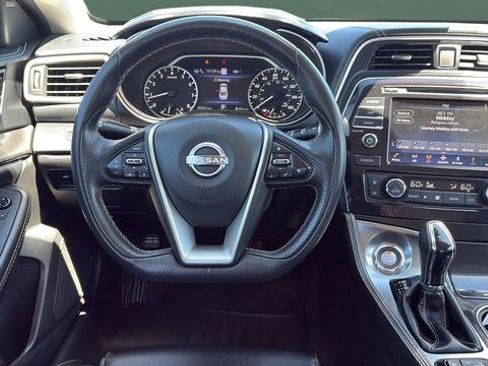 Used 2023 Nissan Maxima SV w/ Floor Mat Group FWD image 20