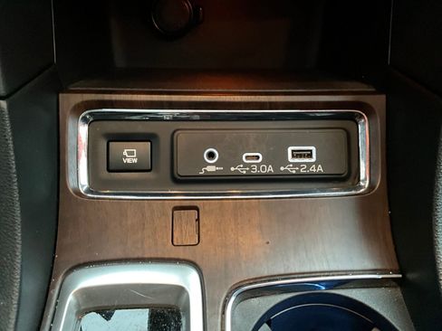 Certified 2023 Subaru Ascent Touring image 28