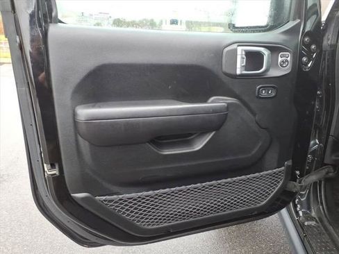 Used 2020 Jeep Wrangler Unlimited Rubicon AWD/4WD image 26