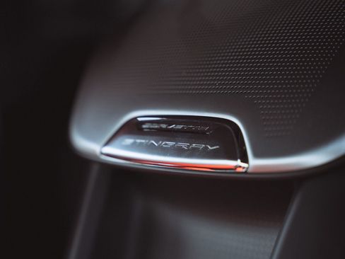 Used 2025 Chevrolet Corvette Stingray Preferred Cpe w/ Z51 Performance Package image 35