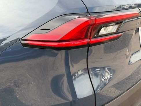 Used 2025 Toyota Grand Highlander AWD image 17