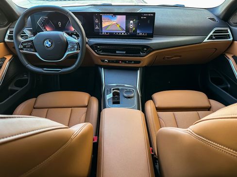 New 2025 BMW 330i xDrive Sedan w/ Convenience Package image 25