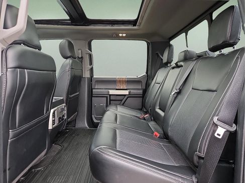 Used 2020 Ford F150 Lariat AWD/4WD image 10