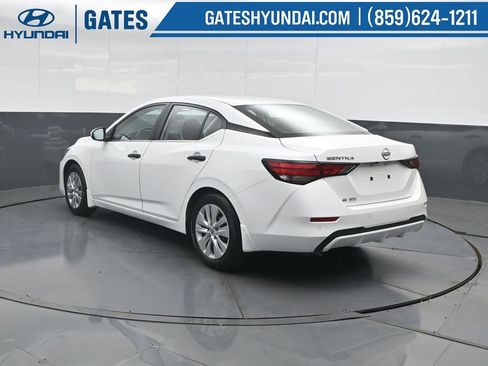 Used 2025 Nissan Sentra S FWD image 8
