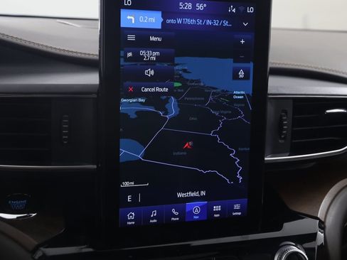 Used 2022 Ford Explorer King Ranch w/ Premium Technology Package image 9