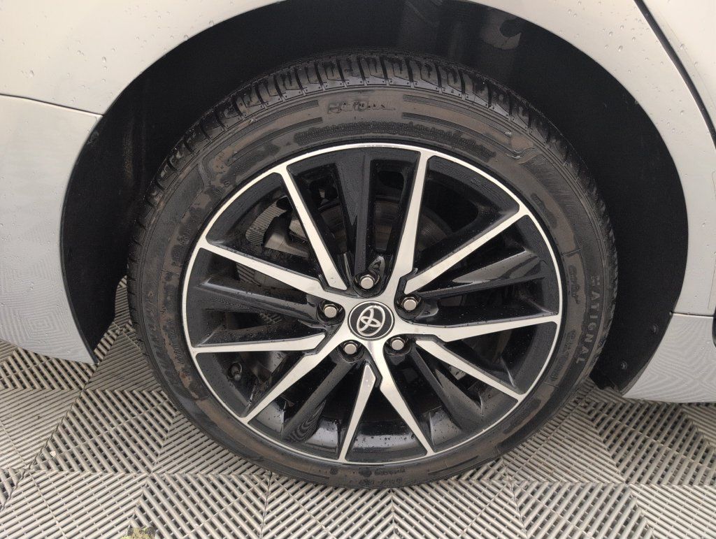 Used 2024 Toyota Camry SE FWD image 13