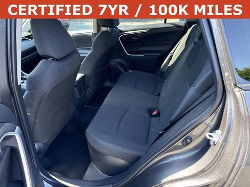 Used 2025 Toyota RAV4 LE AWD/4WD image 16
