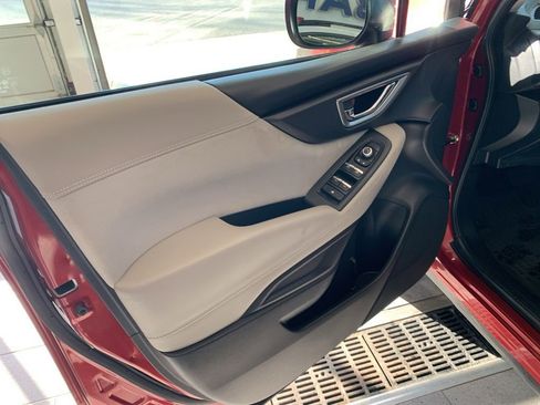 Used 2019 Subaru Forester Premium w/ All-Weather Package image 4
