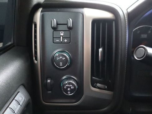 Used 2017 GMC Sierra 2500 Denali w/ Duramax Plus Package image 28