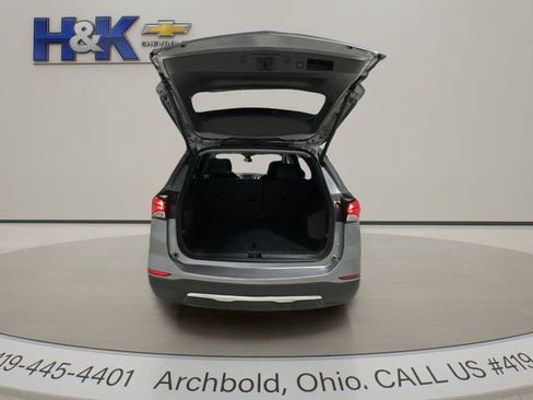 Used 2024 Chevrolet Equinox LT FWD image 25