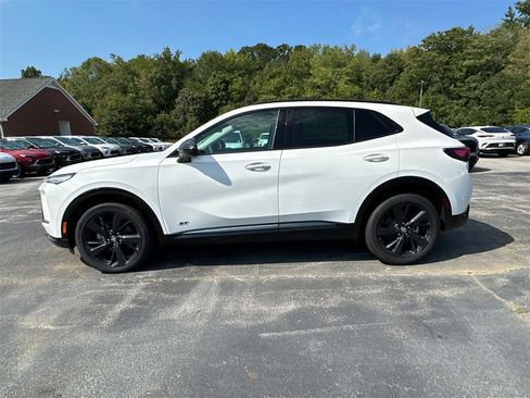 New 2025 Buick Envision Sport Touring image 9