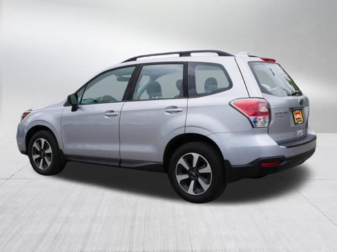 Used 2018 Subaru Forester 2.5i w/ Alloy Wheel Package AWD/4WD image 5