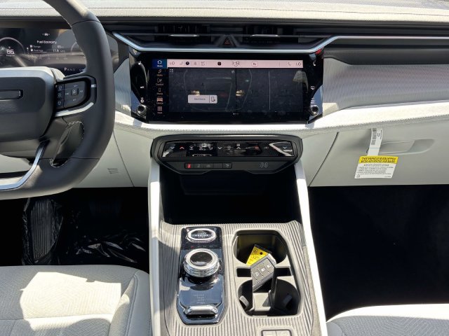 New 2026 Jeep Cherokee Laredo AWD/4WD image 14
