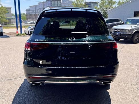 Used 2021 Mercedes-Benz GLS 450 4MATIC image 5