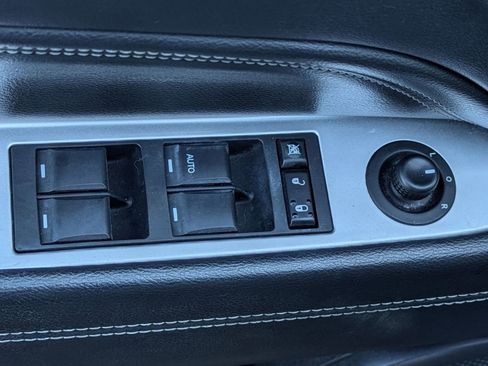 Used 2017 Jeep Compass Latitude image 21