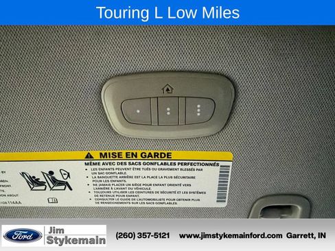 Used 2017 Chrysler Pacifica Touring-L w/ Tire & Wheel Group FWD image 31