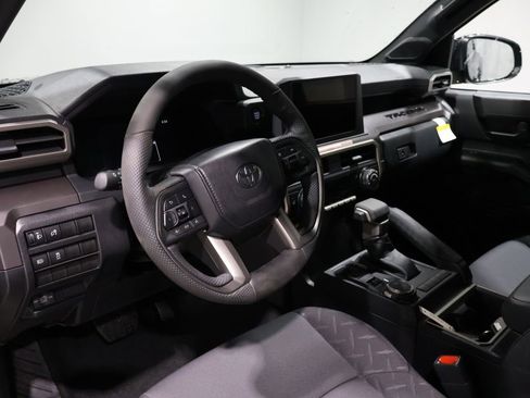 New 2026 Toyota Tacoma SR5 image 18