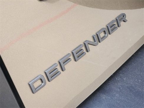 New 2026 Land Rover Defender 110 X-Dynamic SE image 8