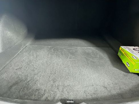 Used 2019 Tesla Model 3 Standard Range Plus image 29