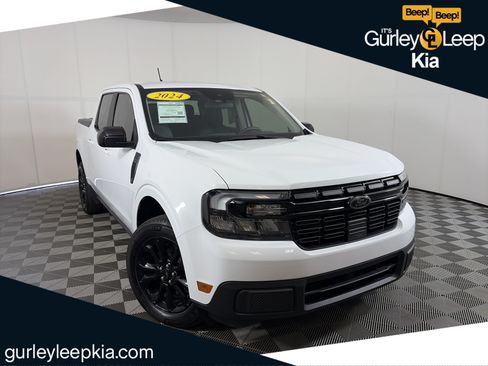 Used 2024 Ford Maverick Lariat w/ Black Appearance Package AWD/4WD image 1