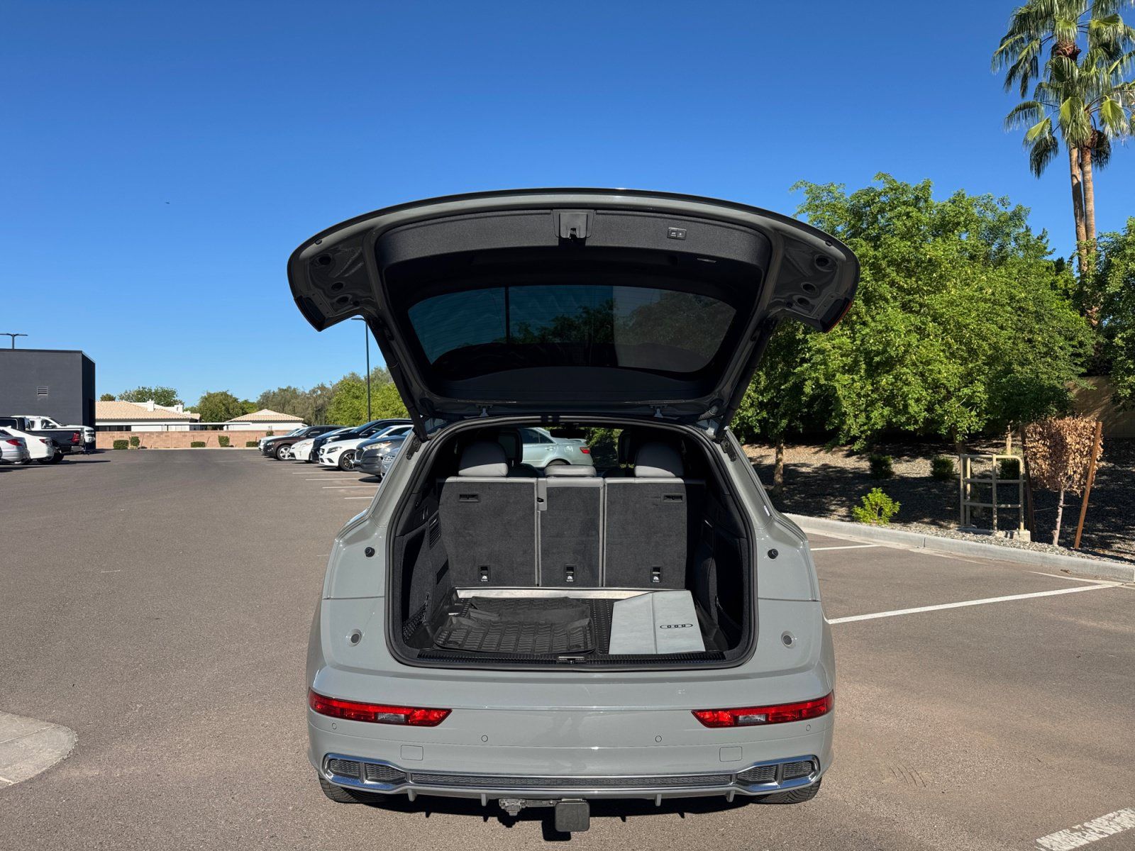 Used 2019 Audi SQ5 Premium Plus w/ Premium Plus Package AWD/4WD image 34
