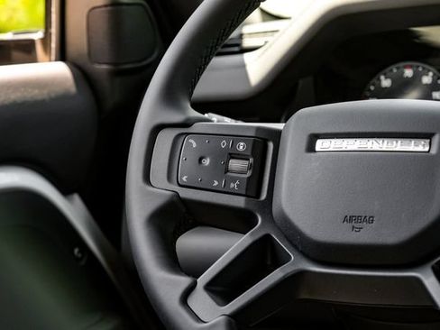 New 2026 Land Rover Defender 110 X-Dynamic SE AWD/4WD image 21