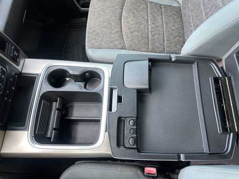 Used 2017 RAM 1500 Big Horn AWD/4WD image 17