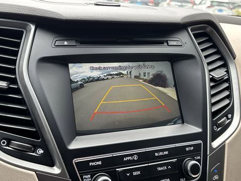 Used 2017 Hyundai Santa Fe Sport AWD/4WD image 23
