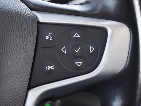 Used 2019 GMC Terrain SLT w/ Preferred Package FWD image 10