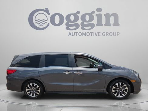 Certified 2023 Honda Odyssey EX-L image 6