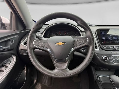 Used 2024 Chevrolet Malibu LT FWD image 15