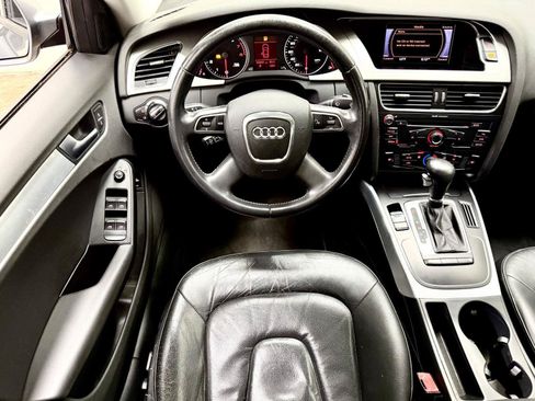 Used 2010 Audi A4 2.0T Premium FWD image 2