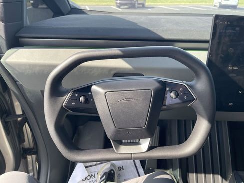 Used 2024 Tesla Cybertruck Cyberbeast AWD/4WD image 14