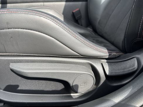 Used 2022 Hyundai Elantra N FWD image 12