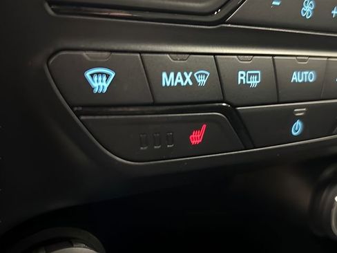 Used 2019 Ford Ranger Lariat w/ Equipment Group 501A Mid image 23