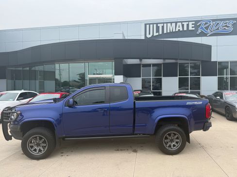 Used 2017 Chevrolet Colorado ZR2 AWD/4WD image 4