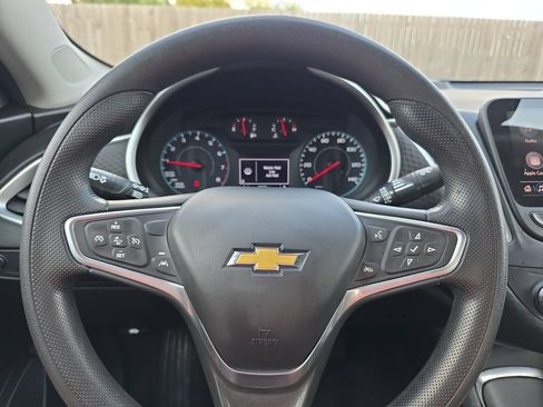 Used 2023 Chevrolet Malibu LT w/ Driver Confidence Package FWD image 18