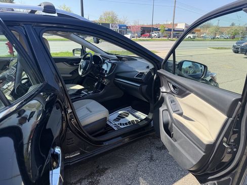 Used 2017 Subaru Impreza 2.0i Limited w/ Moonroof/BSD & Rcta/Eyesight image 18