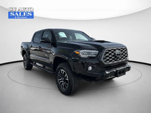 Used 2022 Toyota Tacoma TRD Sport w/ Technology Package AWD/4WD image 1