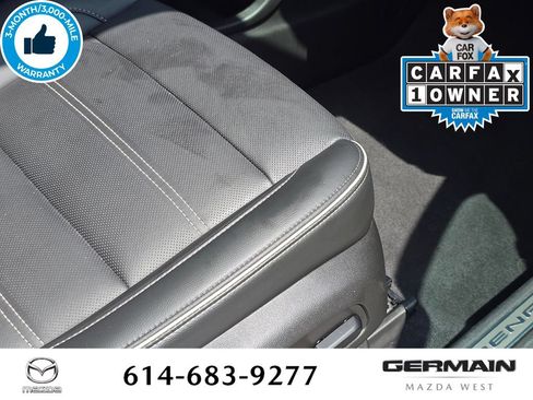 Used 2021 GMC Acadia Denali w/ Denali Technology Package FWD image 28